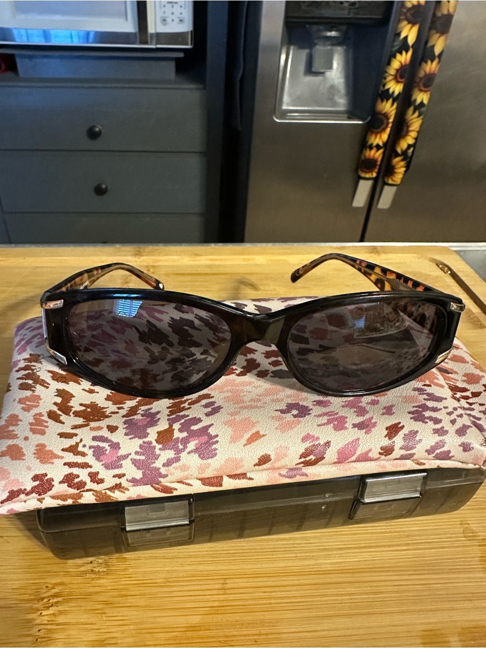 Brighton Women's Tortoiseshell Sunglasses with Dark Lenses